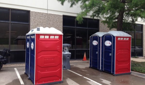 Texas-Johns-Xerox-portable-toilets-1180x694