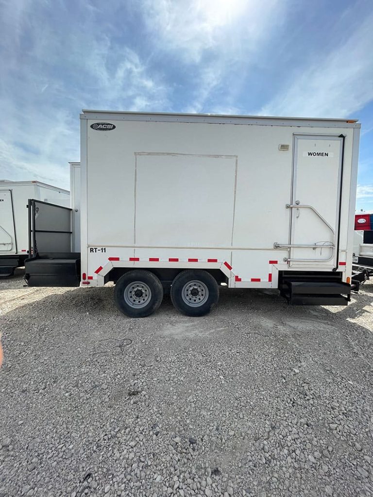 Texas Johns 6 Station Restroom Trailer